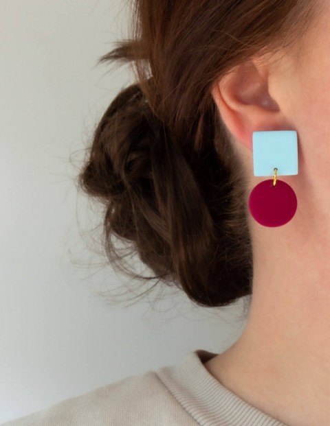 hiro-babyblue-merlot-irish-handmade-earrings-wearing