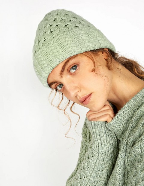 A658-MerinoAranHatinSageMarl
