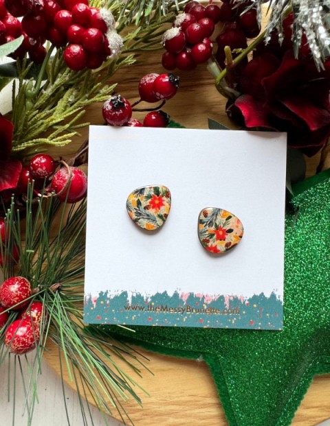 PoinsettiaPebbleStuds5S