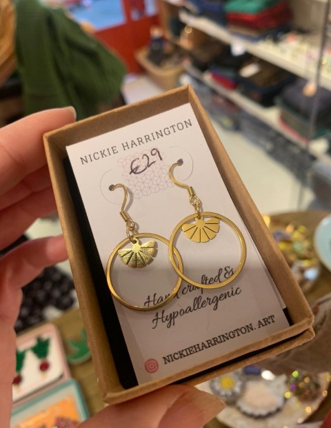 a2d62bec-103e-4694-b028-e9d2cc2de538