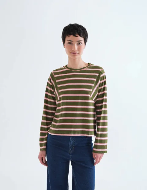 63C42006_01.webp