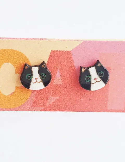 cat-wooden-hand-painted-stud-earrings